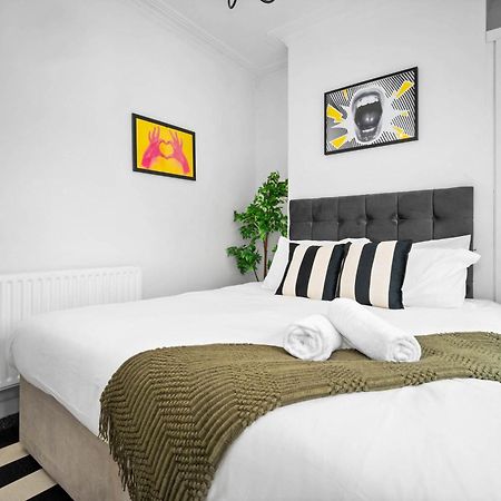 Luxury Apartment - Fast Wifi - Wolverhampton 9Apc Εξωτερικό φωτογραφία
