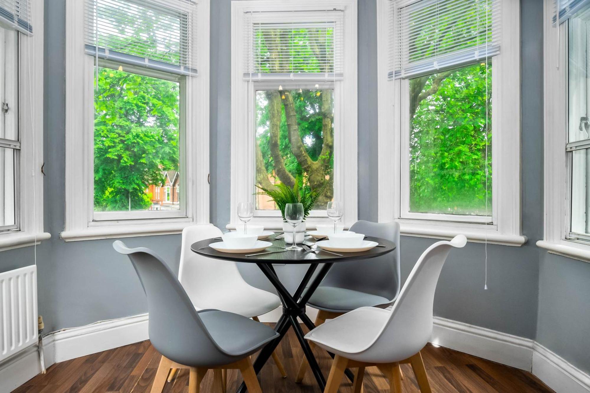 Luxury Apartment - Fast Wifi - Wolverhampton 9Apc Εξωτερικό φωτογραφία